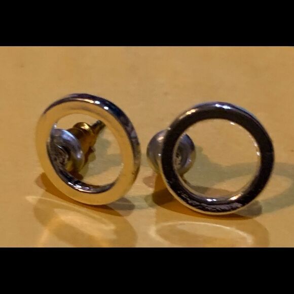 NWT Geo Earring Studs in Mix Metals - Picture 8 of 10